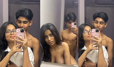 Hot Chasmish GF Fingaring Giving Blowjob Fucking Hard Video’s