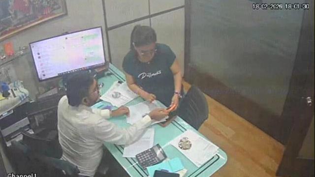 Indian Office Girl Affair – Fucking With Old Boss